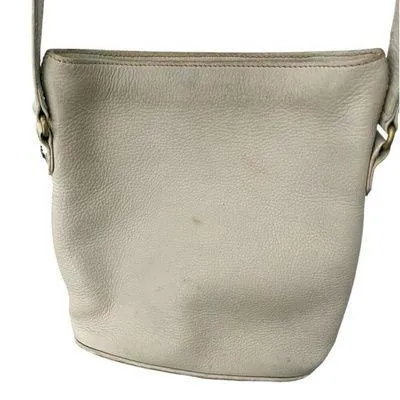 Vintage Coach Ivory Cream Crossbody Bag - Image 2