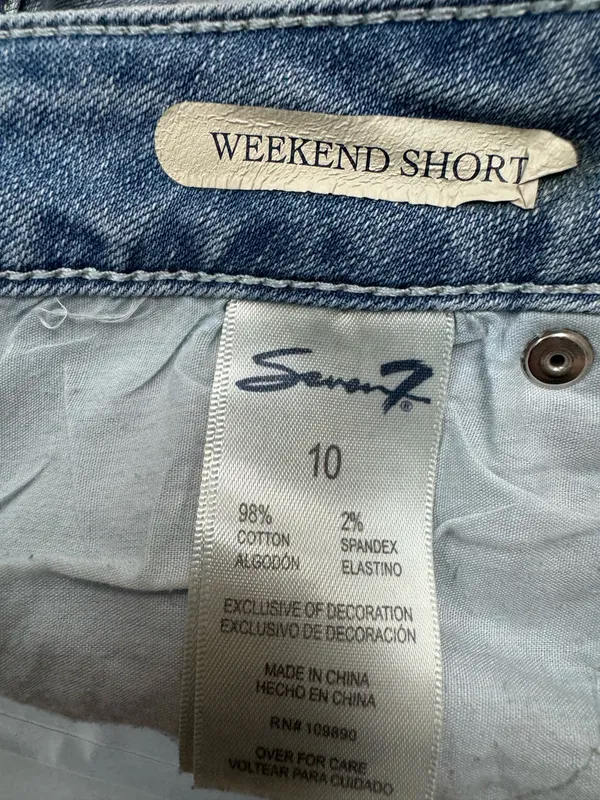 7 For All Mankind Weekend Short Denim Shorts Size 10 - Image 4