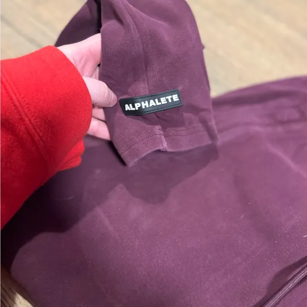 Alphalete Maroon Women's Gym Joggers: Size Small - Image 3