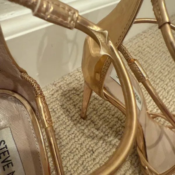 STEVE MADDEN Satire Heels in Rose Gold size 8‎ - Image 2
