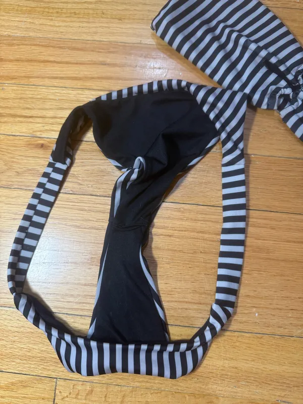 PacSun Salero Black & White Striped Bikini Set - Image 5