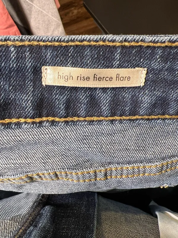 16x30 wrangler women’s jeans - Image 4