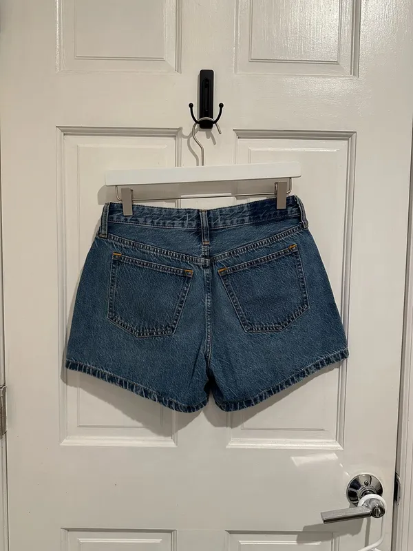 Abercrombie Curve Love Low Rise Baggy Shorts - Image 4