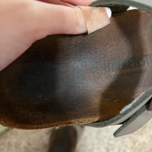 Birkenstock Sandals Size 38 - Image 4