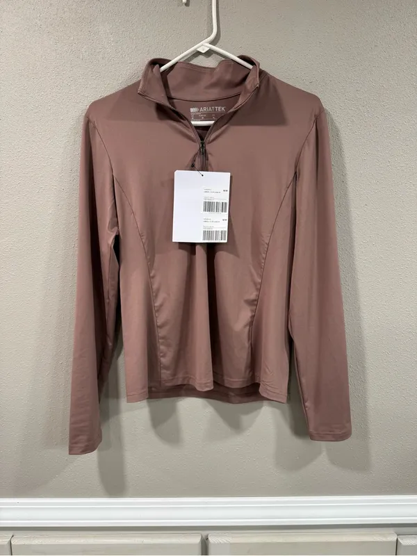 NWT ARIAT SOLVEIL 1/2 ZIP LADIES - Image 3