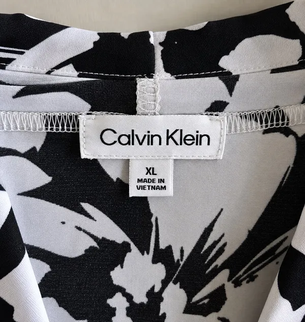 Calvin Klein Black & White Floral Sleeveless Blouse XL - Image 4