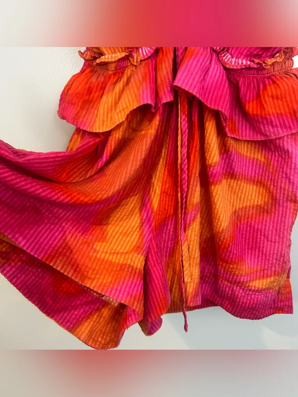 Circus NY Elyse Halter Pink/Orange Sleeveless Ruffle Mini Romper Size Medium Pink - Image 7