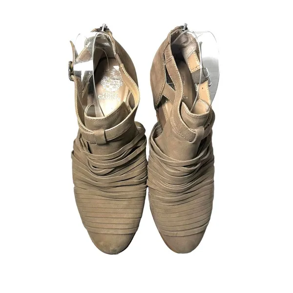 Vince Camuto Women's Sz 7.5 Pamelle Boot Tan Taupe Nubuck Sliced Leather Cutouts - Image 5