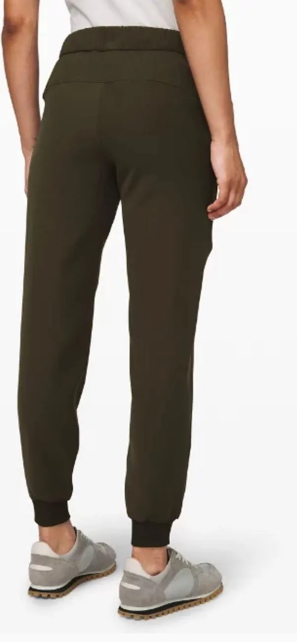On The Fly Jogger - Image 3