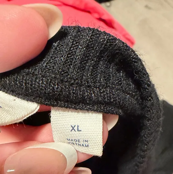 Black Gap Sweater Knit - Image 5