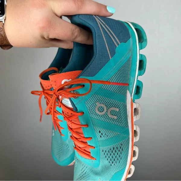 On Cloud | Running Teal and Orange Women's Sneakers 10.5‎ - Image 5