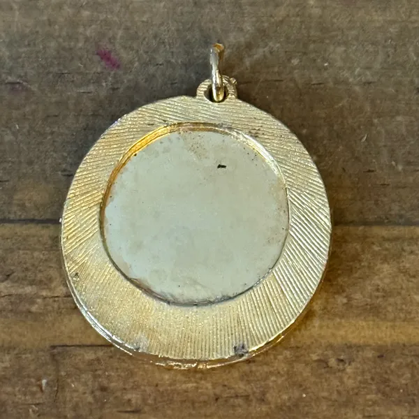 Vintage gold tone Bon Voyage Puerto Rico charm - Image 3