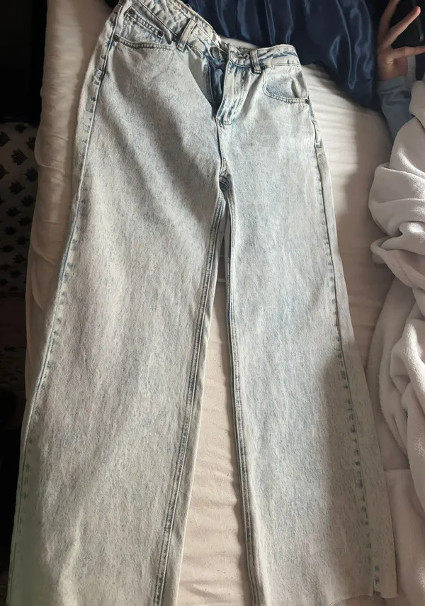 Jeans Size 26 - Image 2