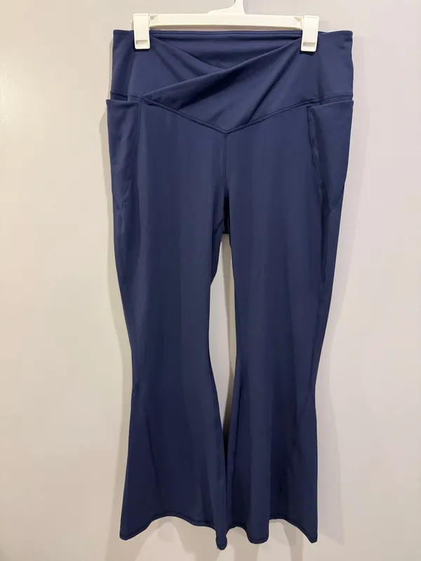 Fabletics Oasis PureLuxe High-Waisted Crossover Flare Leggings Navy - Image 5