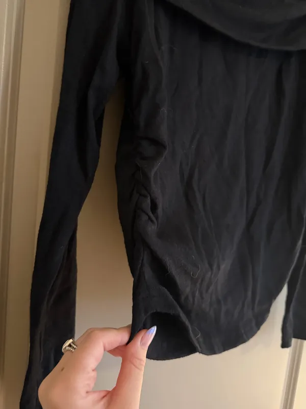 Off the shoulder long sleeve sweater Black Size M - Image 2