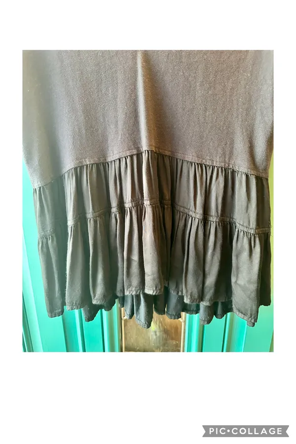 Maeve Anthropologie Top Black Ruffle Louisa Tiered Tee Small - Image 5