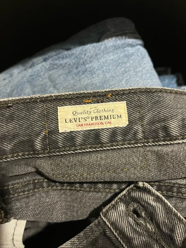 Levi’s 501 Jeans - Image 7