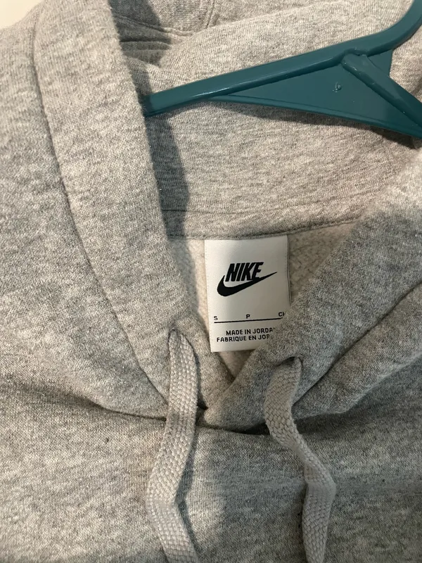 Nike grey hoodie - Image 3