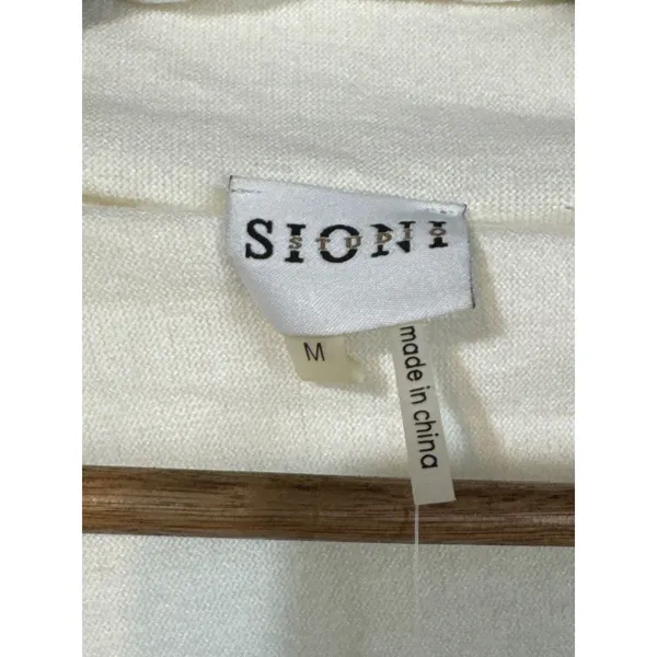 Sioni · Medium · Shrug · Wool Blend · Cropped Lace Trim · Winter White - Image 3