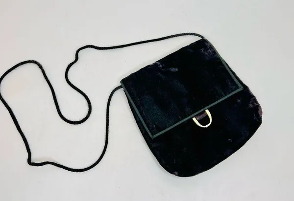 Vintage 70's Magid Handmade Black Velvet Formal Mini Bag - Image 2