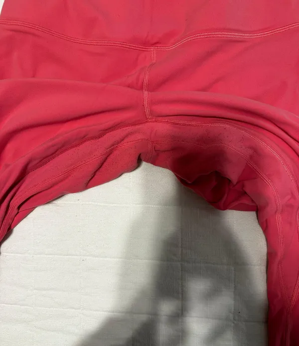 Lululemon 25” Align leggings in color sonic pink - Image 3