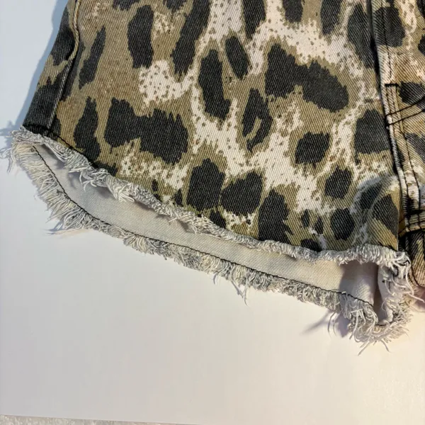 MinkPink Animal Instincts Leopard Print Shorts Wms XS Buttonfly Denim Distress - Image 5