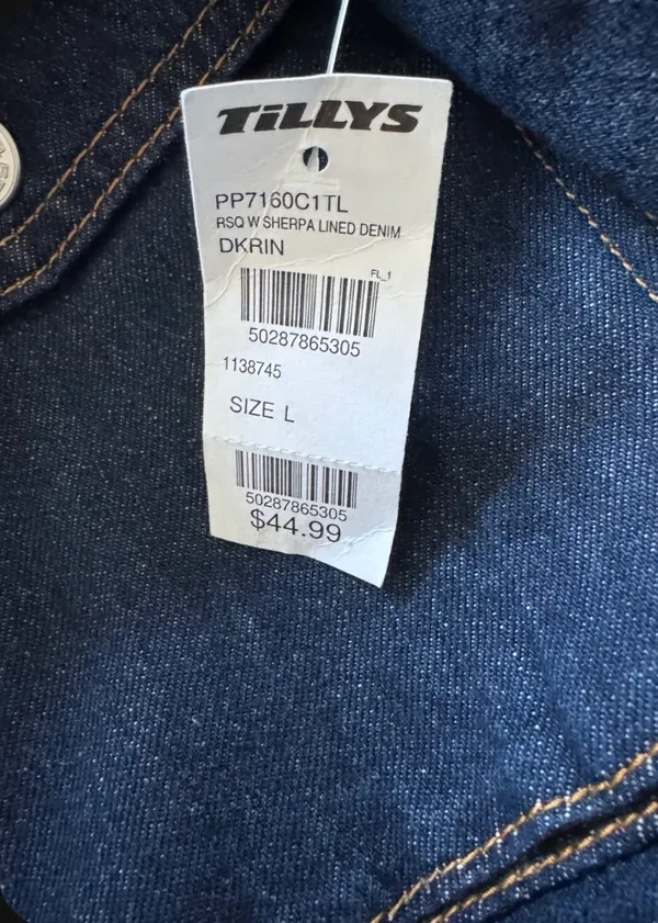 NWT RSQ Women’s Sherpa Lined Denim Jacket Large  - Image 7