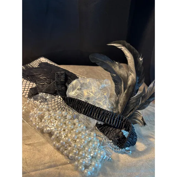 1920s Flapper Accessory Set Faux Pearl Necklace Bracelet Feather Headband Gloves - Image 2