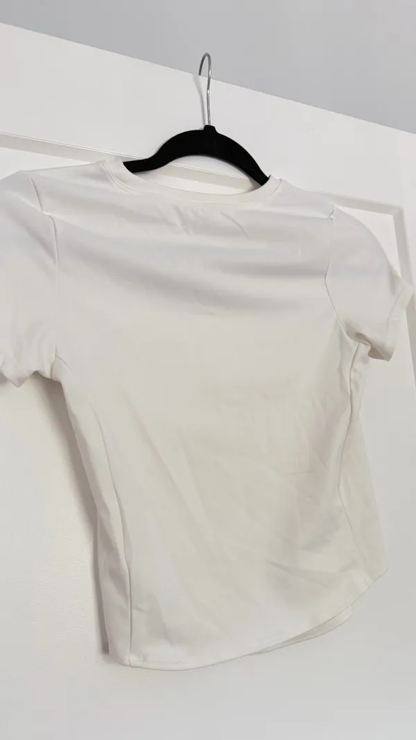 White Midi Workout Tee - Image 4