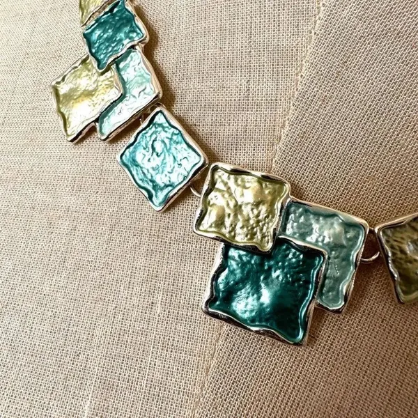 Blue and green square design necklace - Image 3
