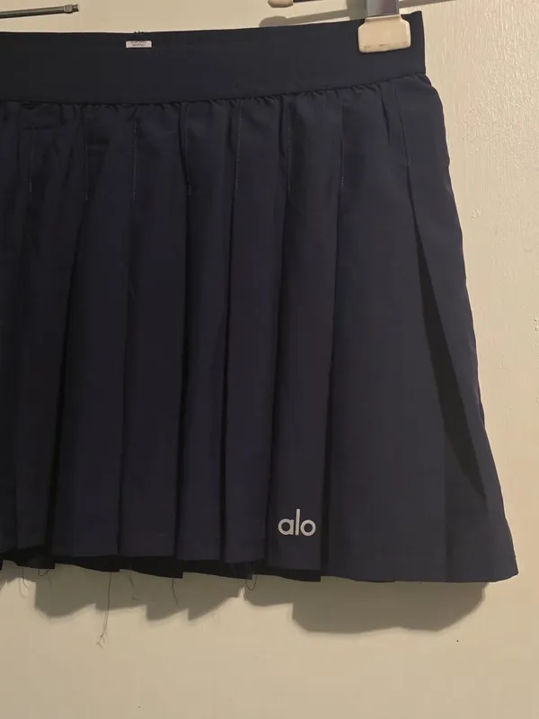 ALO Yoga Navy Pleated Skater Skort - Image 7
