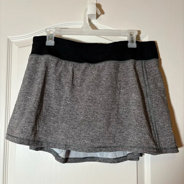 Lululemon Pace Rival Skirt (Tall) *No Panels 15". Sz 12 Heather Lux Multi Black - Image 3