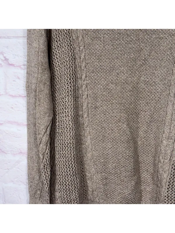 American Eagle Outfitters Women's Small Knit Sweater - Image 3