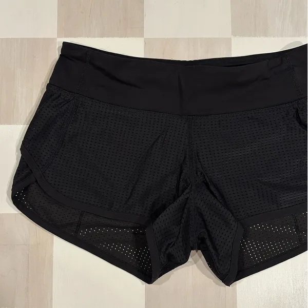 Lululemon Black Mesh Speed Short - Image 2