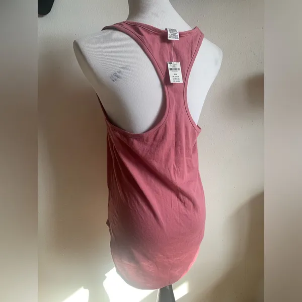 New Victoria’s Secret pink tank top - Image 2