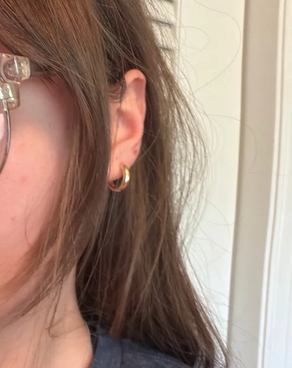 Chunky gold hoop earrings H&M - Image 3