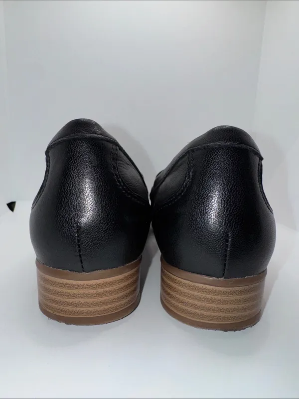 Clarks Juliet Aster‎ Loafers Black Leather Slip On Shoes Women’s 5.5 - Image 5
