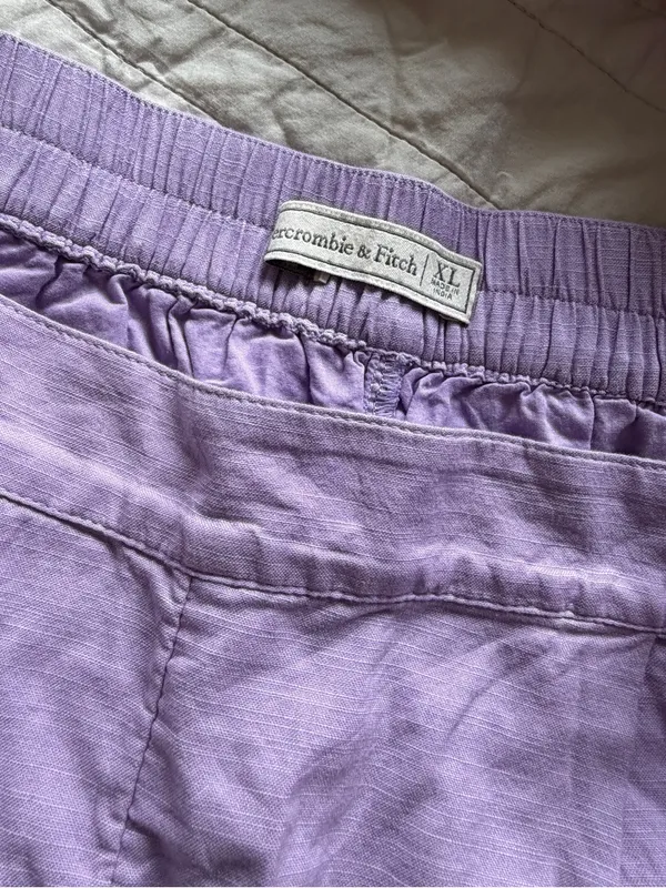 Abercrombie & Fitch Lavender Cotton Shorts XL - Image 4