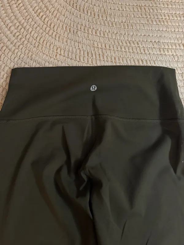 Green Lululemon Leggings Wunder Under 25" - Image 4