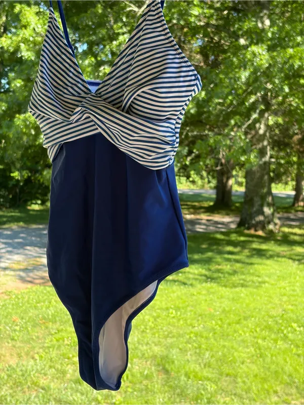 Cupshe NWT One Piece Swimsuit L Blue White Striped Beach Vacation Cruise Travel - Image 3