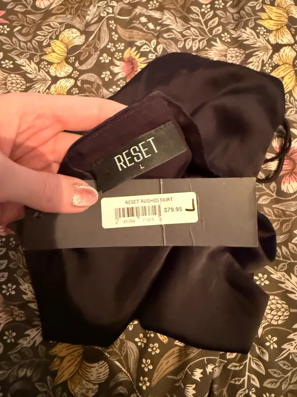 Boutique Black Skirt Ruched Mini - Image 3