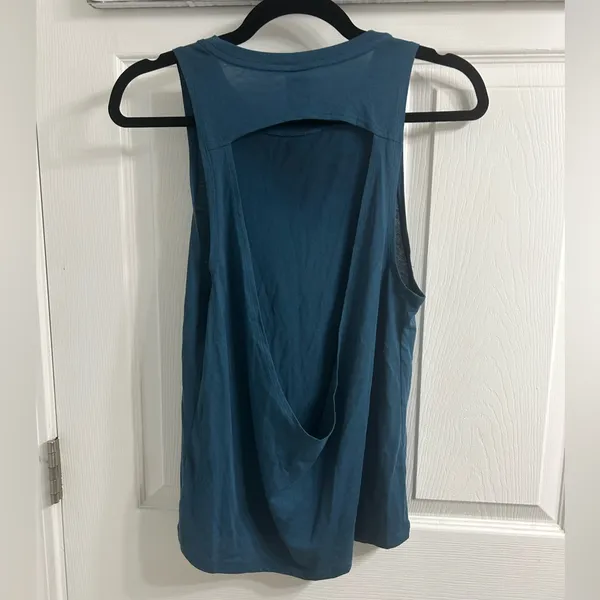 Victoria’s secret sport teal open back active wear top - Image 3