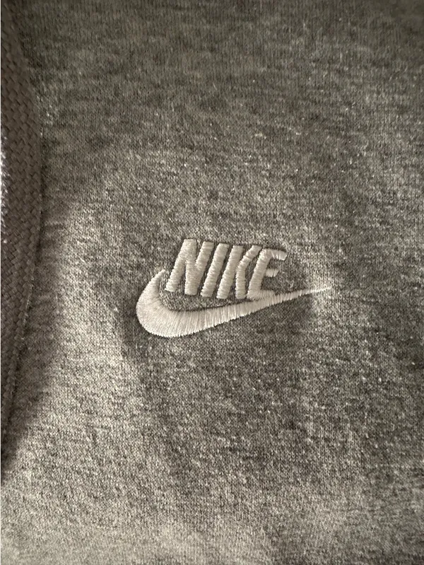 Grey Nike Sweatshirt - Image 4
