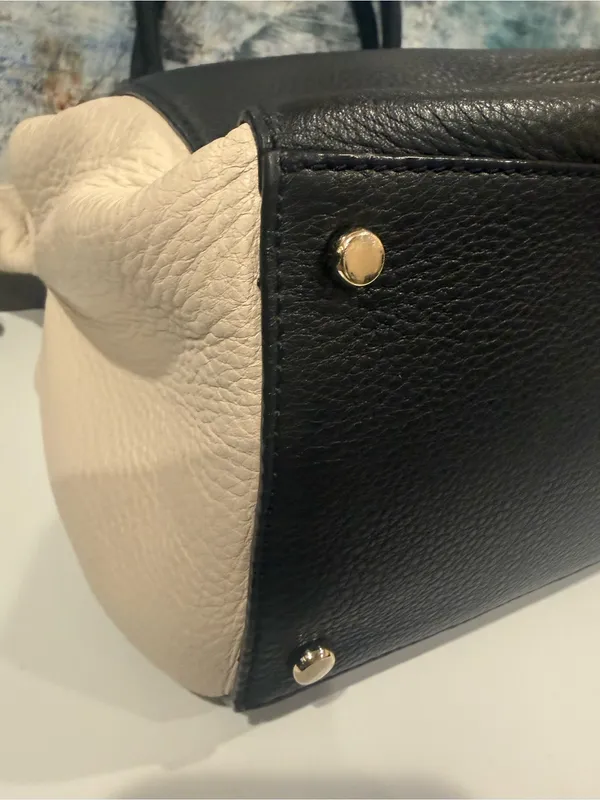 Kate Spade New York Magnolia Park Ollie Bag Purse Cream Black EUC - Image 7
