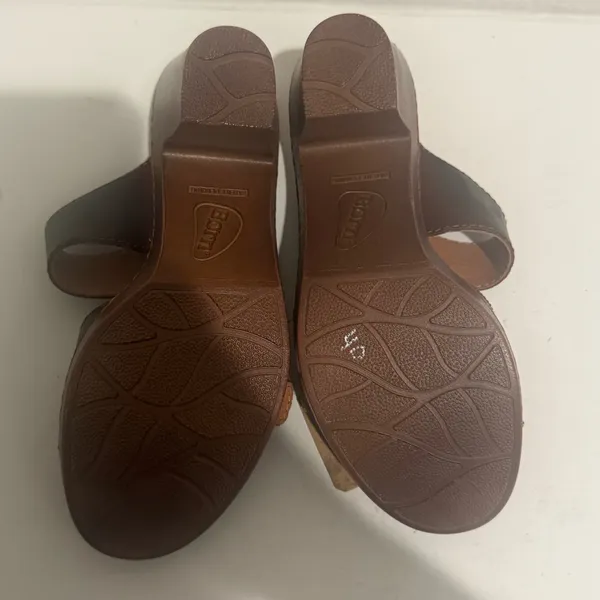 BORN Wallowa Brown Leather Platform Mule Sandal Size 9 F64503 NEW - Image 9