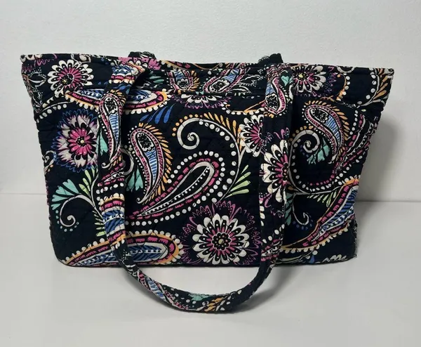 Vera Bradley Glenna Bandana Swirl Quilted Shoulder Bag Purse Tote - Image 3