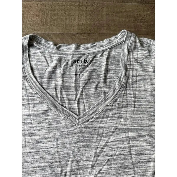Apt.9 Essentials‎ Women's Gray V-Neck Short Sleeve Tee Size Large - Image 3