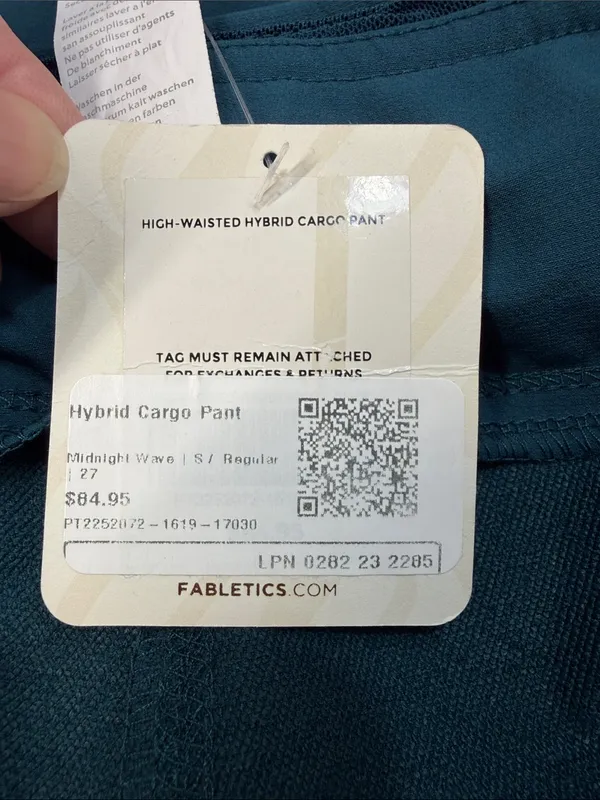 Fabletics NWT Midnight Wave Teal High Waisted Hybrid Cargo Pants Size Small - Image 12