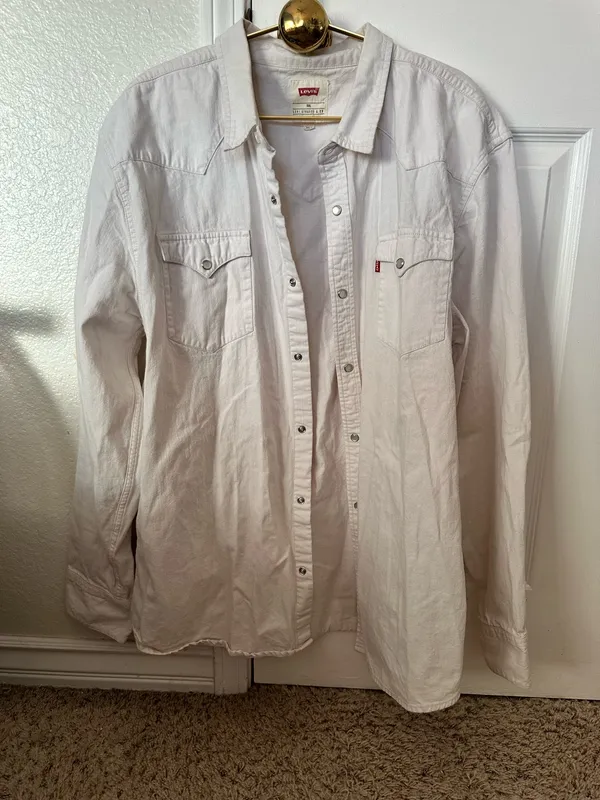 Levi's Jean button-up. Western, cowboy, country, barn utility - Image 2