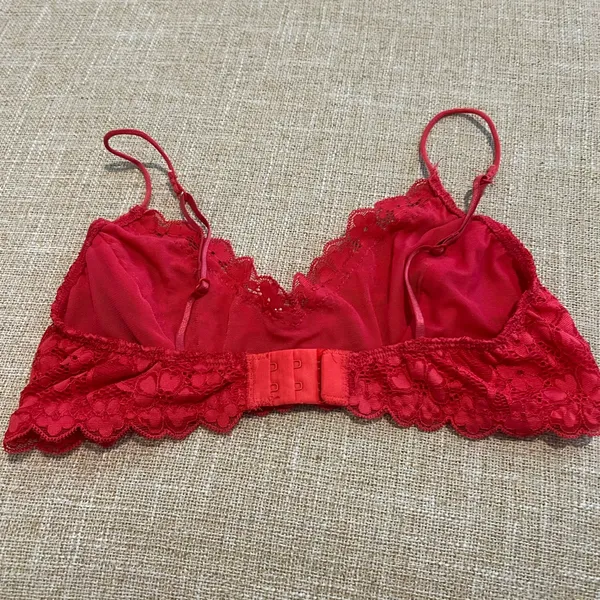 Red bralette Size L - Image 2